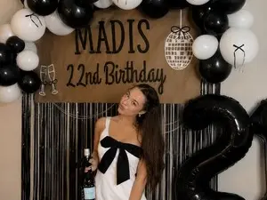 Myfreecams Adult Video Chat of madisonfoxx69