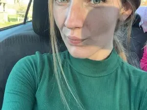 Myfreecams Sex Cam of ForeverLace