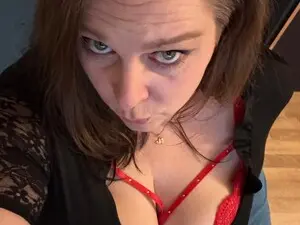Myfreecams Nude Webcam of BigBeautyMilf