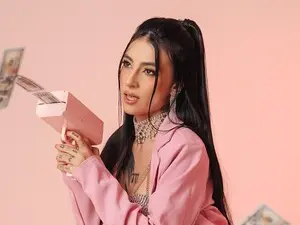 Myfreecams Live Porn of MilaLawrence1