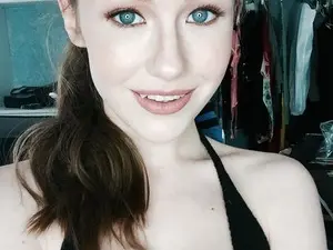 Myfreecams Adult Webcam of EmilyBloom