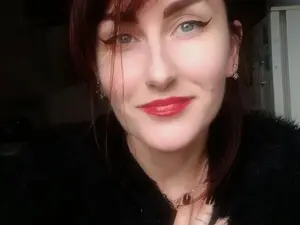 Myfreecams Free Live Porn of HelenRed