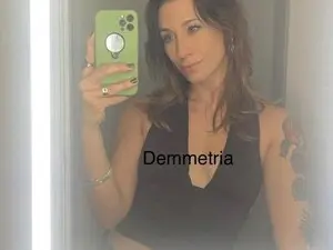 Myfreecams Sex Cam of Demmetria