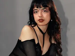 Myfreecams Adult Webcam of Saphyralux