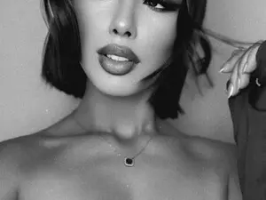Myfreecams Adult Webcam of Lya_roberts