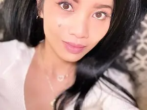 Myfreecams Best Webcam of AsianLuv_4U