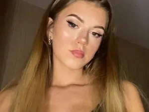 Myfreecams Sex Cam of Iness_lex