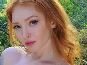 Myfreecams Watch Live Sex Cams of RileyOh