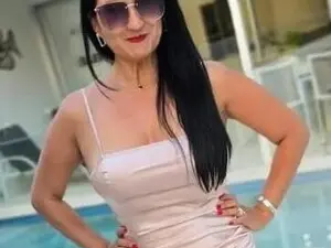 Myfreecams Sex Chat of Emily_kisses