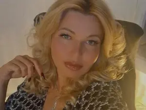 Myfreecams Best live sex cam show of Missmiamore