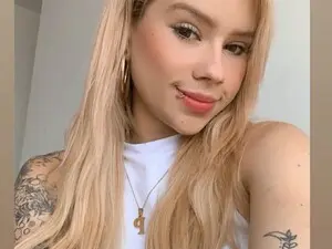 Myfreecams Best live sex cam show of KinkyKaro