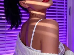 Myfreecams Watch Live Sex Cams of RemiLouis42