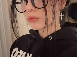 Myfreecams Free Live Porn of Bingebae