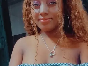 Myfreecams Adult Webcam of LoaisisAdams