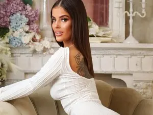 Myfreecams Adult Video Chat of CasssyCain
