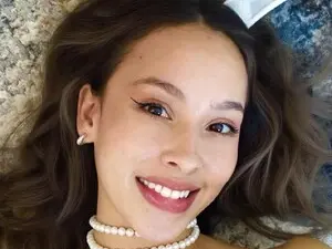 Myfreecams Live Sex Cam of AlejaBlonde
