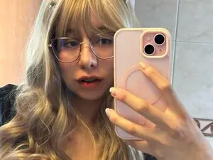 Myfreecams Private Sex Chat of RubyJane_