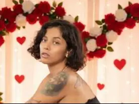 Olecams Watch Live Sex Cams of AnneFoxx