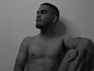 Streamate Free Porn Cam of SweetKyoto