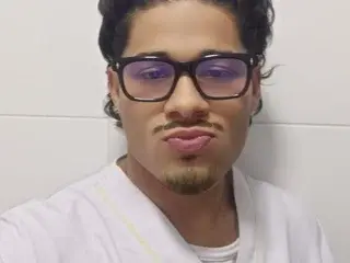 Streamate Free Live Porn of RyanStone77