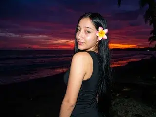 Streamate Free Live Porn of EmmaTeyylor