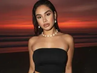 Streamate Best live sex cam show of AntoniaPeige