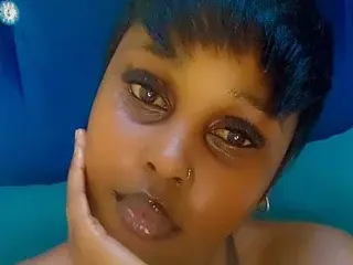 Streamate Live Sex Cam of CurvyBootiliscious88