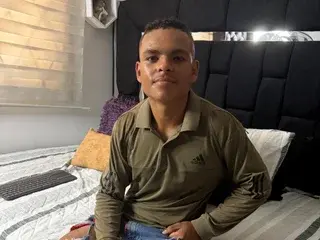 Streamate Live Sex of bryankiim