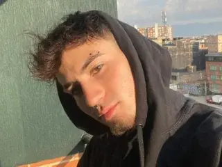Streamate Best live sex cam show of LucasKninght