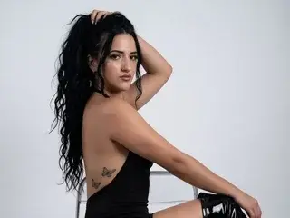 Streamate Watch Live Sex Cams of TianaPaez18