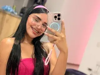 Streamate Watch Live Sex Cams of Laanaafuxia