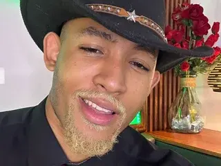 Streamate Best live sex cam show of BentoFox