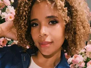 Streamate Nude Webcam of Mia_Curly