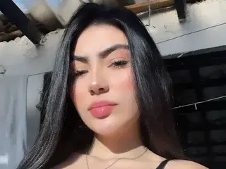 Streamate Watch Live Sex Cams of Emma2222