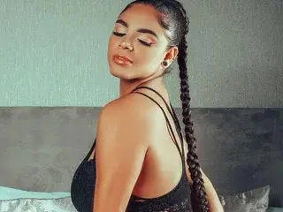 Streamate Free Porn Cam of SERENNAWALACE