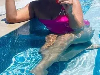 Streamate Adult Video Chat of HornyHarriet_XX