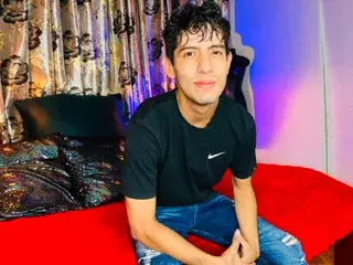 Streamate Free Porn Cam of sexyhairy19