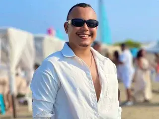 Streamate Watch Live Sex Cams of noah_oliver22