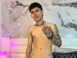 Streamate Live Sex Cam of AlexGo