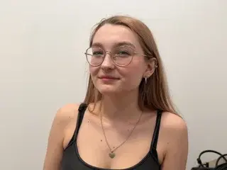 Streamate Adult Webcam of Sophie18Lux