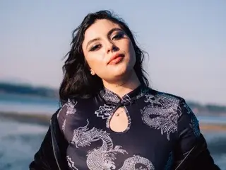 Streamate Free Porn Cam of PrincessMilaAura