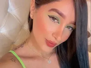 Streamate Free Live Porn of DulceCloe