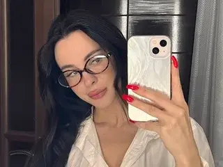 Streamate Live Porn of RoxyHey
