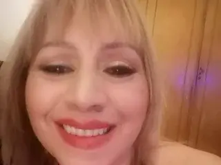 Streamate Best live sex cam show of KLOEpiel