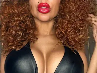 Streamate Live Sex Cam of BustyRea