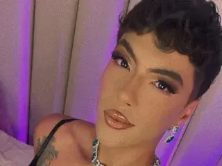 Streamate Nude Webcam of Samphillipss
