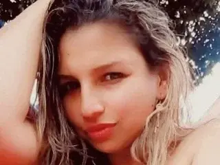 Streamate Free Live Porn of Danna_Sg