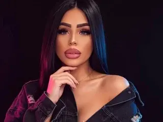Streamate Sex Cam of LunaVixe00