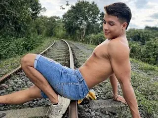 Streamate Adult Video Chat of JOEL_CARTER21