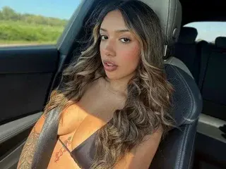 Streamate Adult Video Chat of AliceHarriss